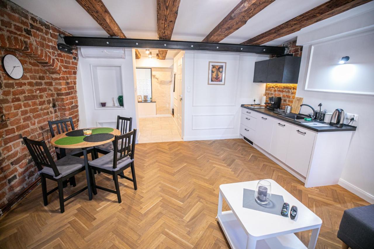 Stary Toruń Apartamenty Poprostu מראה חיצוני תמונה